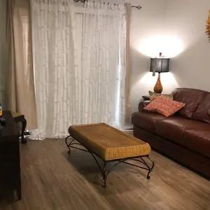 Lovely 1-bedroom Space With Free Parking Apartment Charlotte